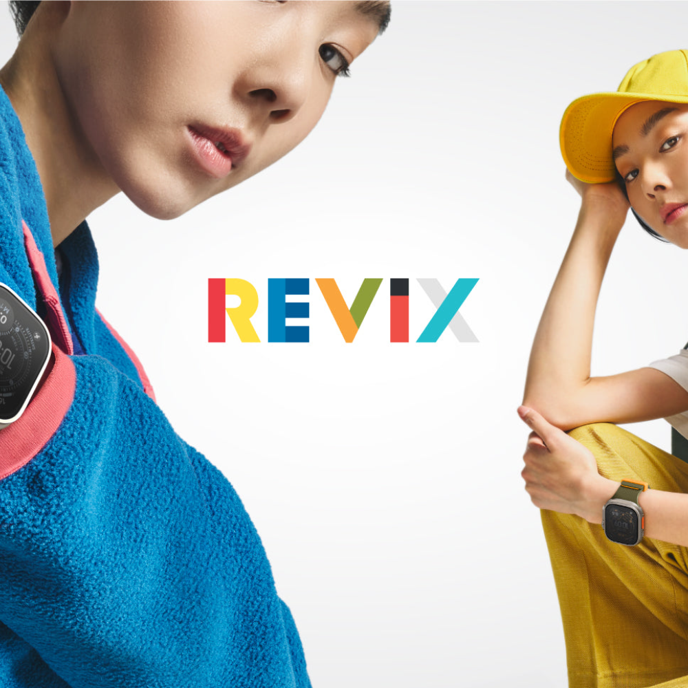 Uniq Revix IV Reversible Apple Watch Band 44mm-49mm